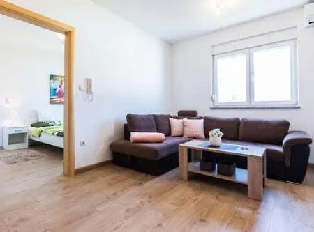 Jurcevic Apartment *