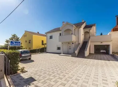 Jurcevic 아파트